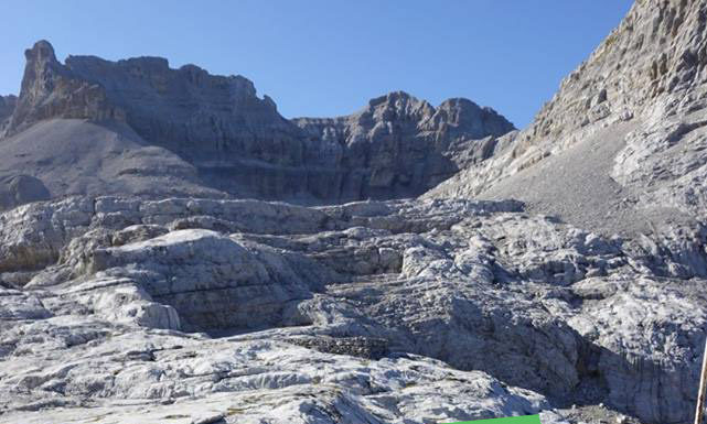 Śmiecie skrzydeł nie mają akcje w Karkonoszach